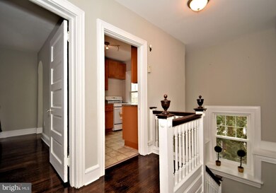 135 Walnut St unit 2, Jenkintown, PA 19046 - photo 6