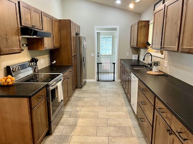 16205 E Bowman Rd, Chattaroy, WA 99003 - photo 4