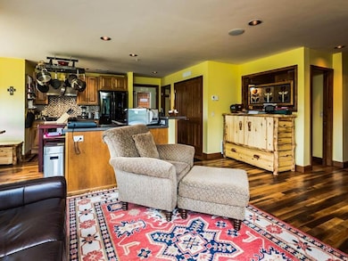 Family-Kitchen