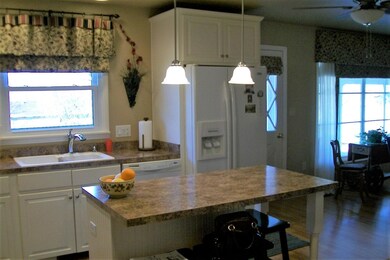 Center Island in Kitchen