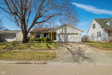 3932 Villa Dr, Columbus, IN 47203 - photo 2