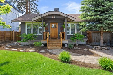 631 NW Columbia St, Bend, OR 97701 - photo 2