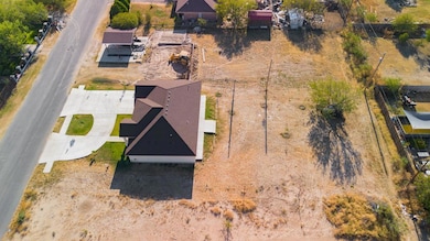 88 Winchester Rd, Eagle Pass, TX 78852 - photo 6