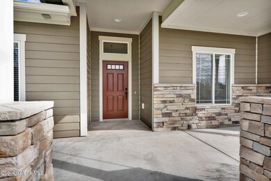 7-web-or-mls-SkyLight - Melissa-07