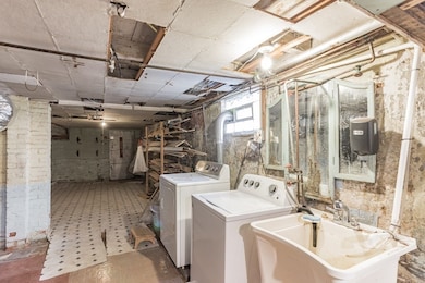 30 Saint James Ave unit 1, Somerville, MA 02144 - photo 7