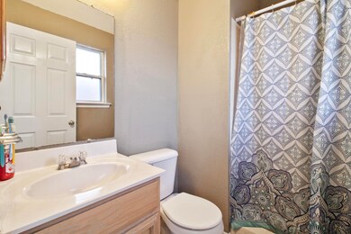 14332 Bryce Dr, Horizon City, TX 79928 - photo 7