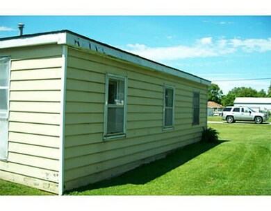 4215 NE 32nd St, Des Moines, IA 50317 - photo 5