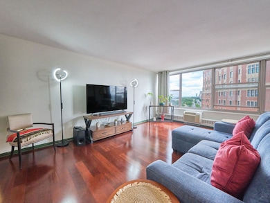 3900 N Lake Shore Dr unit 15C, Chicago, IL 60613 - photo 3