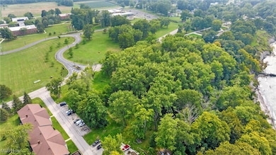 3337 Lake Rd W, Ashtabula, OH 44004 - photo 6