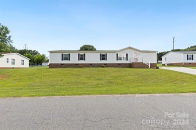 208 Forest Hollow Dr unit 50, Statesville, NC 28677 - photo 4