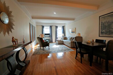 73-37 Austin St unit 2 D, Forest Hills, NY 11375 - photo 5