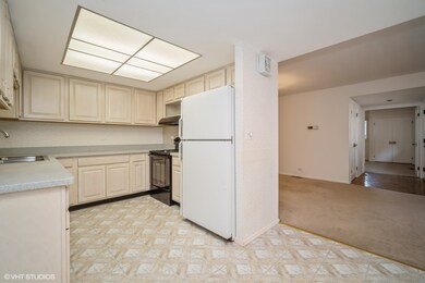 1 Windermere on Duxbury, Rolling Meadows, IL 60008 - photo 6