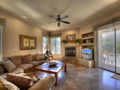 008_Family Room