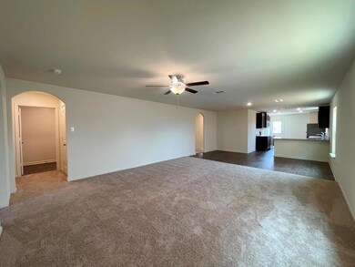 168 Allington Cir, Jarrell, TX 76537 - photo 5