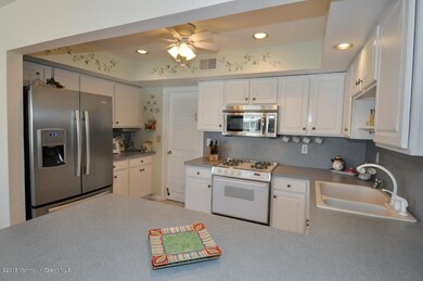 201 Leach Ct, Bayville, NJ 08721 - photo 6
