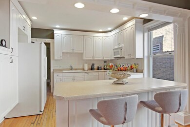 7708 N Ashland Ave, Chicago, IL 60626 - photo 6