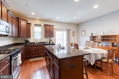 7416 Willow View Ln, Glen Burnie, MD 21060 - photo 7