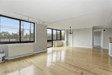 700 Grove St unit 3P, Jersey City, NJ 07310 - photo 4
