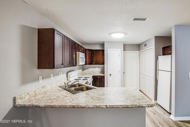 4622 Crib Ct, Jacksonville, FL 32210 - photo 6