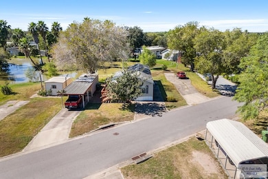 37 N Indian Lake Dr unit 103, Los Fresnos, TX 78566 - photo 3