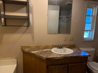616 primary bath rm