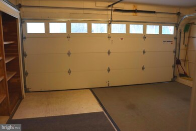 14652 Kelmscot Dr, Silver Spring, MD 20906 - photo 7