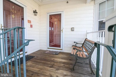 25280 Lake Shore Square unit 304, Chantilly, VA 20152 - photo 5