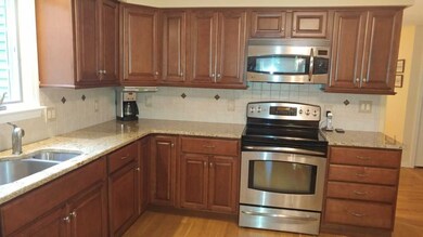 24 Woburn Abbey Dr, Bedford, NH 03110 - photo 4