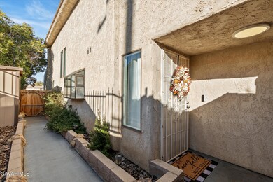 428 W Avenue j5 unit 21, Lancaster, CA 93534 - photo 5