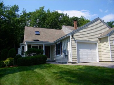 7 Cambridge Ct, Kennebunk, ME 04043 - photo 2