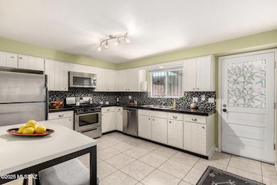 4386 E Fort Lowell Rd, Tucson, AZ 85712 - photo 7