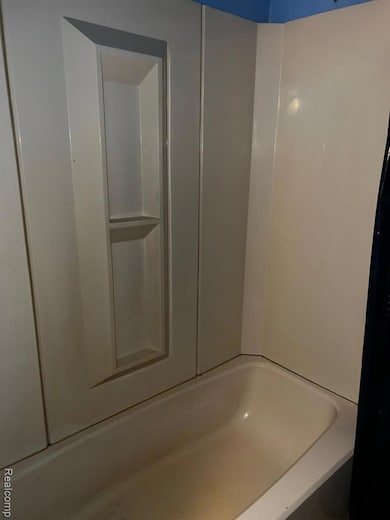 3364 E Pierson Rd, Flint, MI 48506 - photo 7