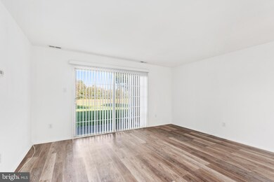 427 Paddock Ct, Sewell, NJ 08080 - photo 4