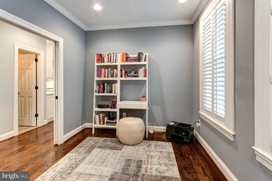 1107 Lincoln Ave, Falls Church, VA 22046 - photo 6