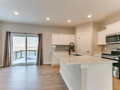 1617 Ledges Dr-20