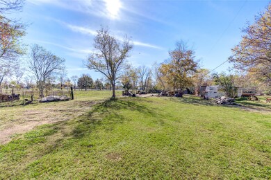 8506 Noble St, Needville, TX 77461 - photo 6