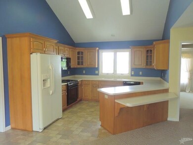 12305 Schwartz Rd, Grabill, IN 46741 - photo 5