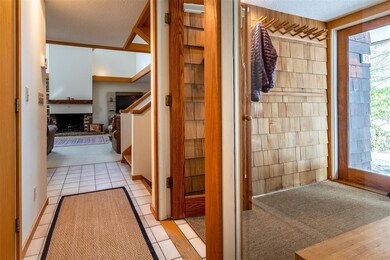 73 Pond View Rd, Winhall, VT 05340 - photo 3