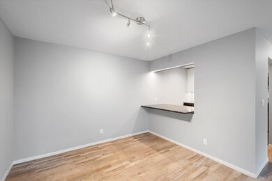 35 Nathan Ln N unit 224, Plymouth, MN 55441 - photo 3