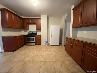 97 Gurnee Ave, Haverstraw, NY 10927 - photo 4