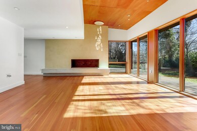 6515 Lily Dhu Ln, Falls Church, VA 22044 - photo 6