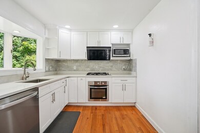 14 Ravenna Rd, West Roxbury, MA 02132 - photo 6