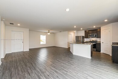 unlisted-address, Fort Myers, FL 33913 - photo 7