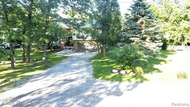 9089 S State Rd, Goodrich, MI 48438 - photo 7