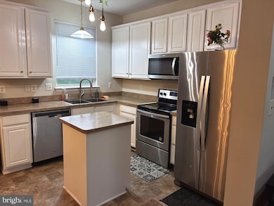 147 Bruaw Dr unit 131, York, PA 17406 - photo 5