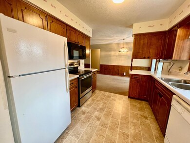 1621 Bunker Hill Rd, Albert Lea, MN 56007 - photo 6