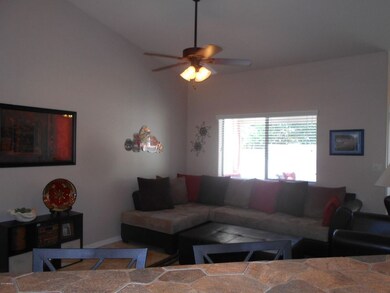 SPACIOUS LIVING ROOM