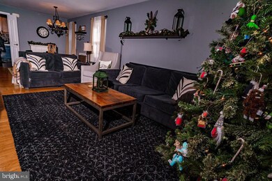 509 Alexander Ave, Drexel Hill, PA 19026 - photo 2