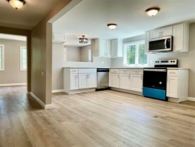 160 Twist Hill Rd, Dunbarton, NH 03046 - photo 6