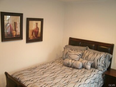 1524 Dale Ln, Bethlehem, PA 18018 - photo 7